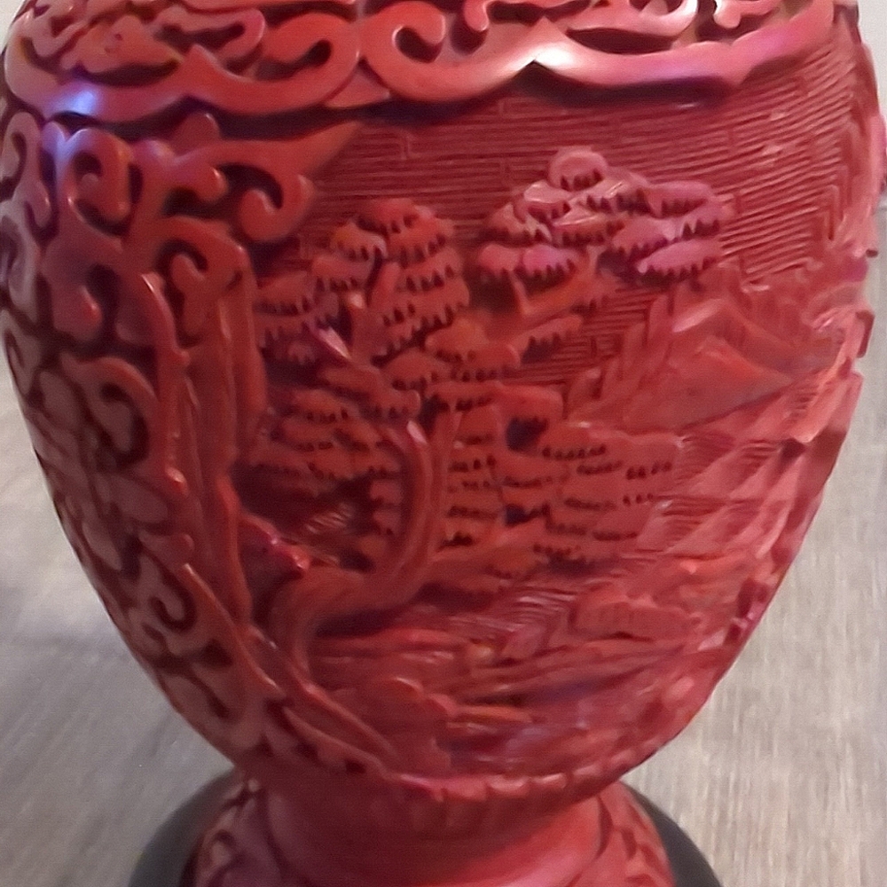 Vintage Chinese Cinnabar Carved Vase with Stand - Picture 9 of 9